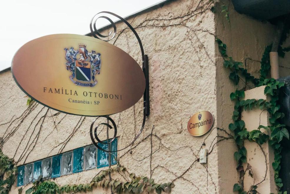 Pousada Familia Ottoboni Cananeia Exterior photo